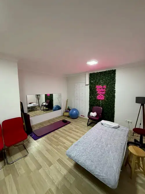Uzm. Fzt. Nursena Güçlü Sayın Pilates  - Ankara Mat Pilates - 3. Fotoğraf